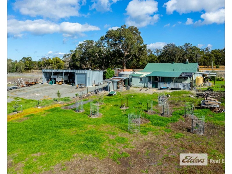 112 Hannan Way, Narrikup WA 6326