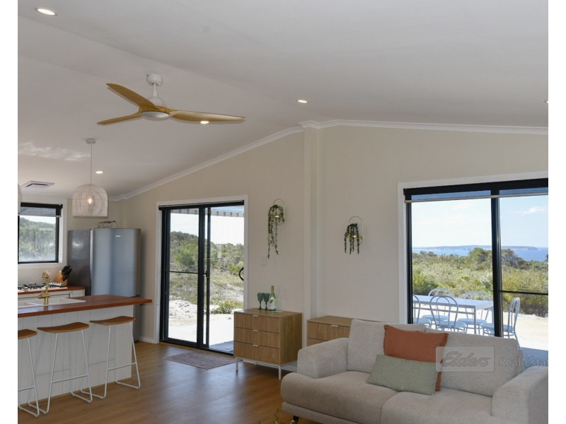 11 Tooreburrup Road, Bremer Bay WA 6338