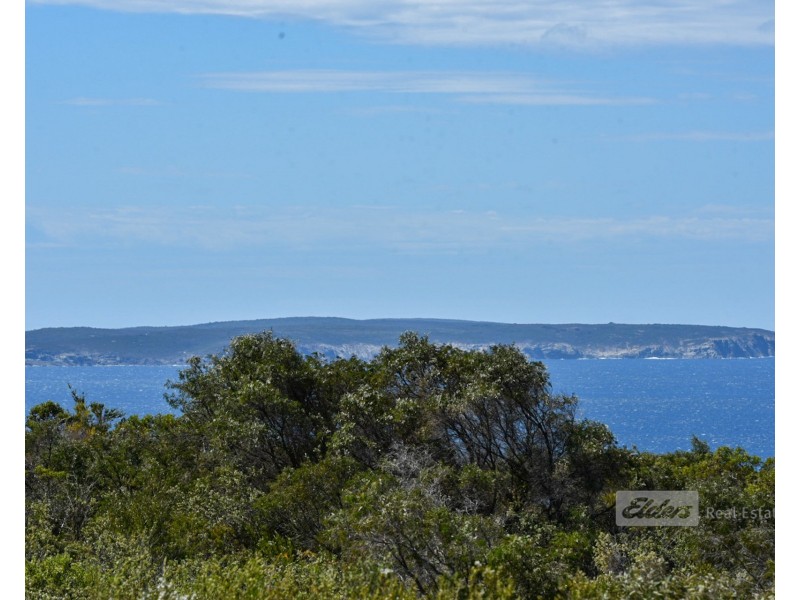 11 Tooreburrup Road, Bremer Bay WA 6338