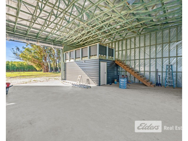 323 Dempster Road, Kalgan WA 6330