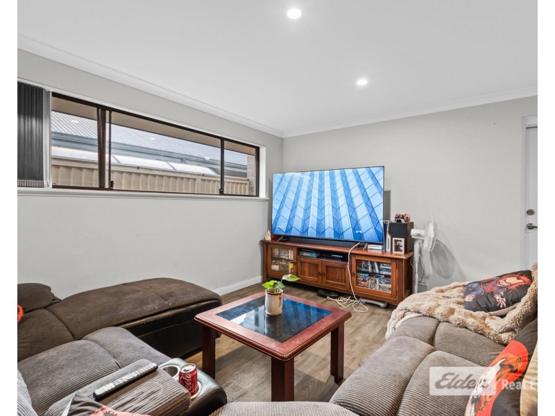 97 Radiata Drive, Mckail WA 6330