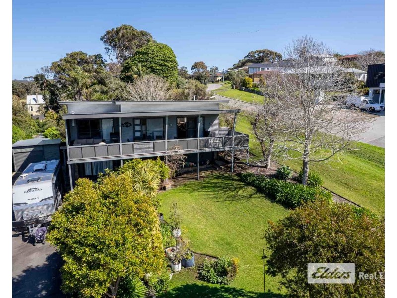 35 Stewart Street, Mira Mar WA 6330