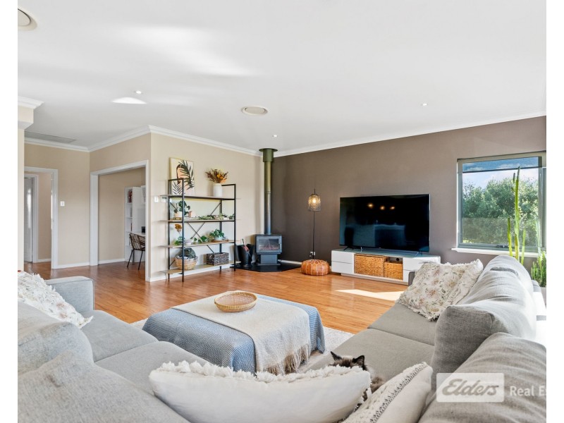 182 Princess Avenue, Robinson WA 6330