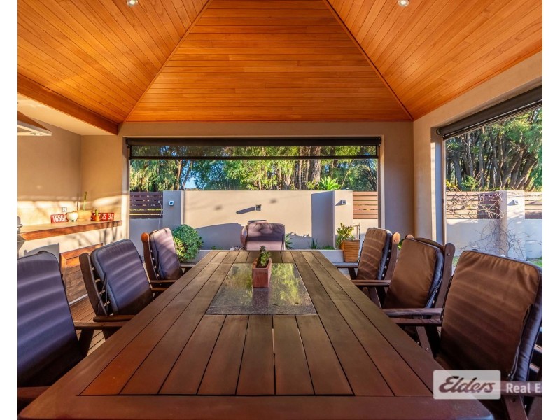 182 Princess Avenue, Robinson WA 6330