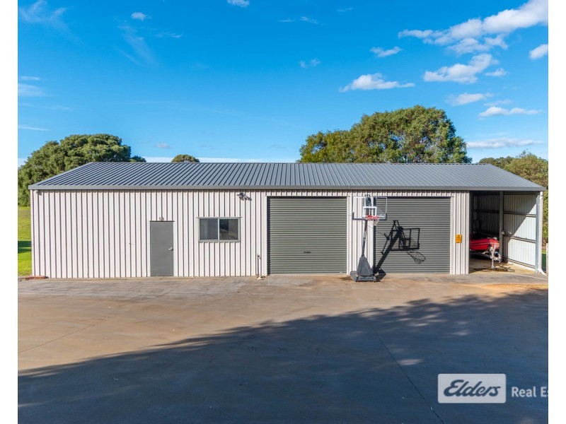 182 Princess Avenue, Robinson WA 6330