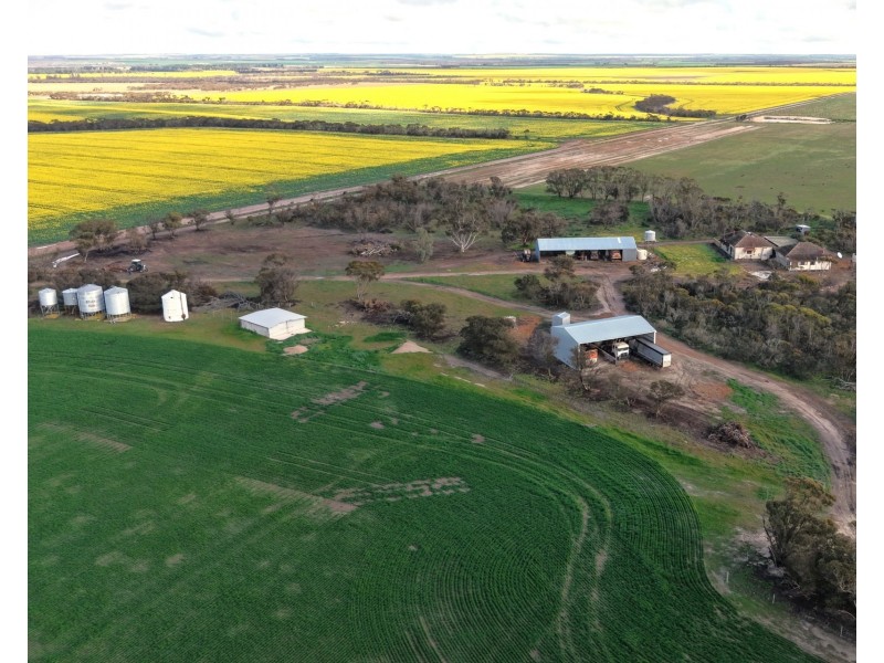 23222 South Coast Highway, West River WA 6346