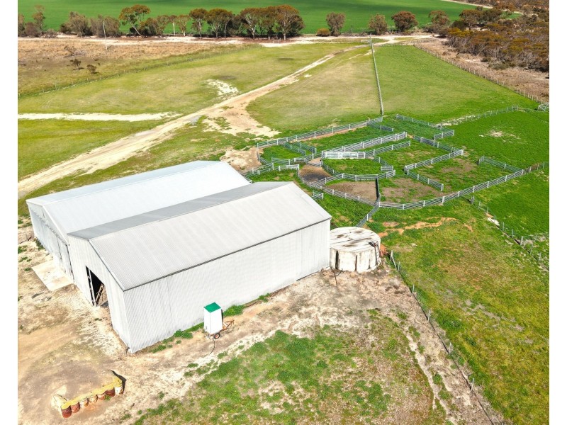 23222 South Coast Highway, West River WA 6346