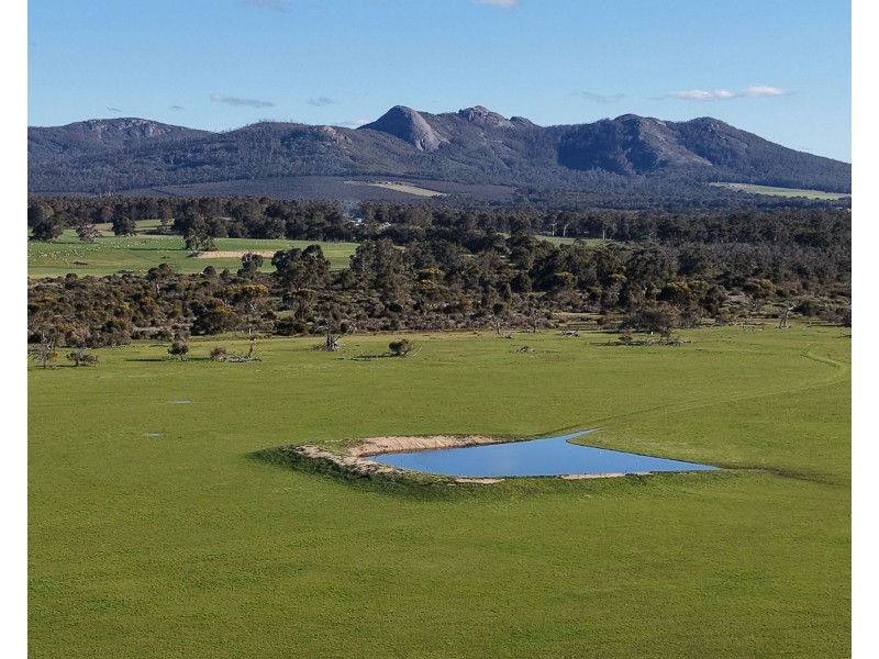 594 Knight Road, Porongurup WA 6324