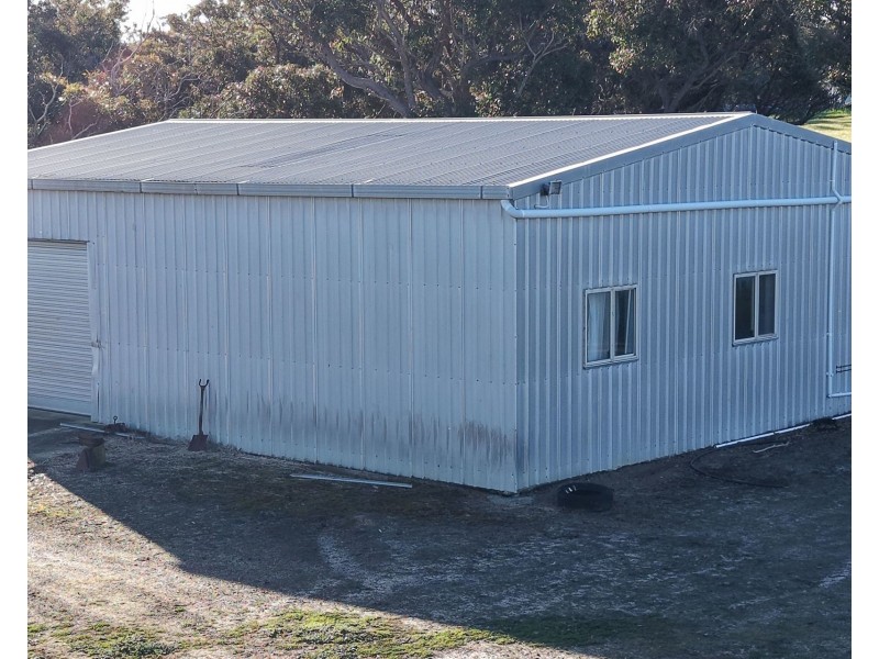 594 Knight Road, Porongurup WA 6324