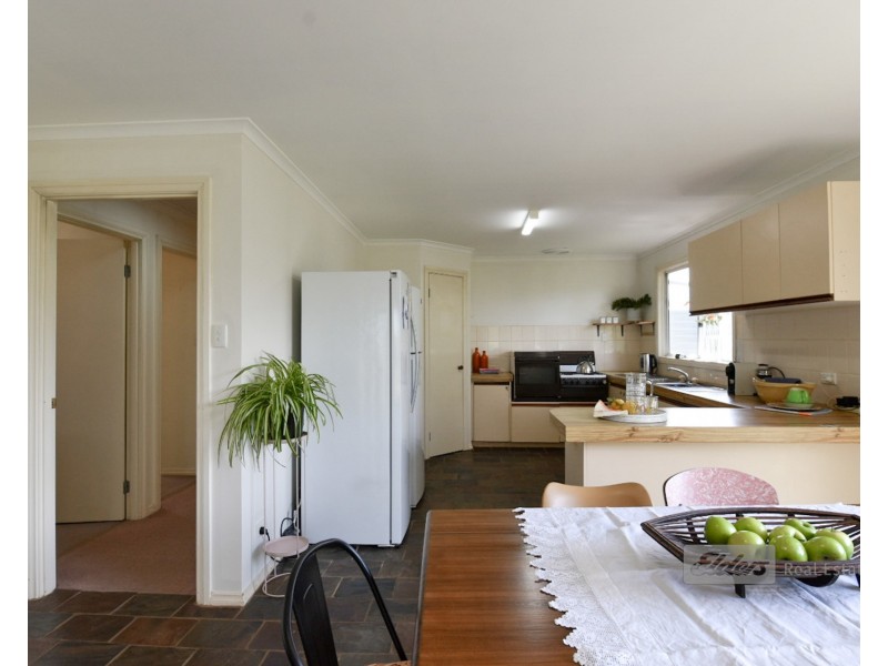 20 Emma Street, Bremer Bay WA 6338