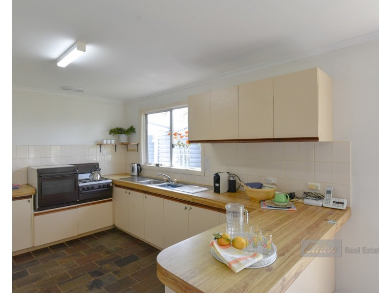 20 Emma Street, Bremer Bay WA 6338