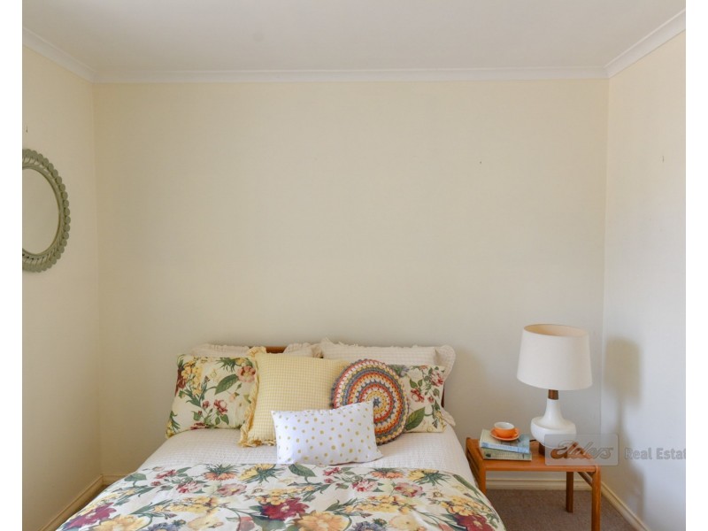 20 Emma Street, Bremer Bay WA 6338