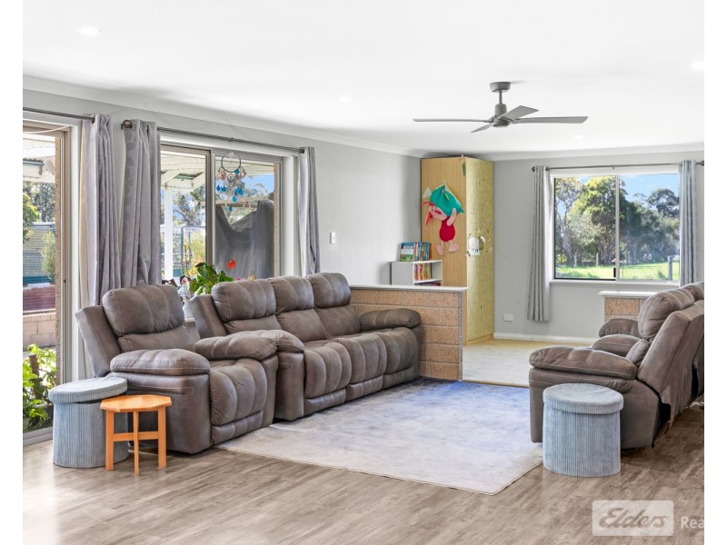 28 Clydesdale Road, Mckail WA 6330