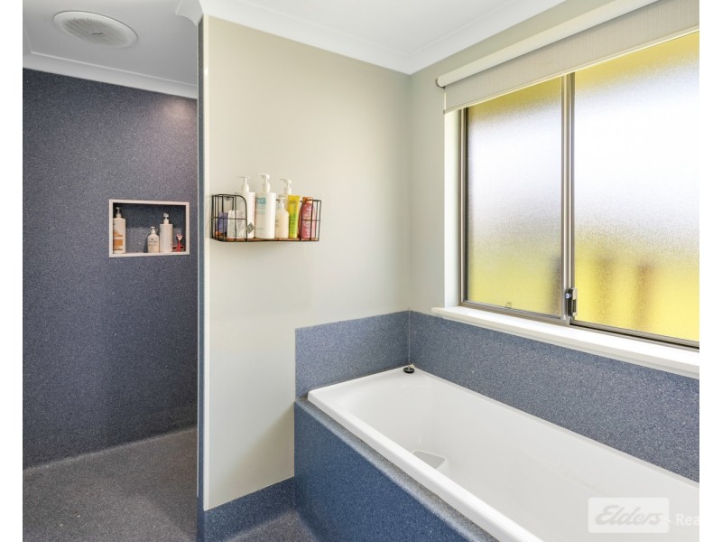 28 Clydesdale Road, Mckail WA 6330