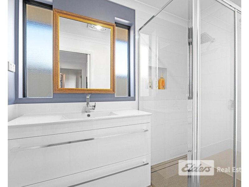 12 Pluto Rise, Mckail WA 6330