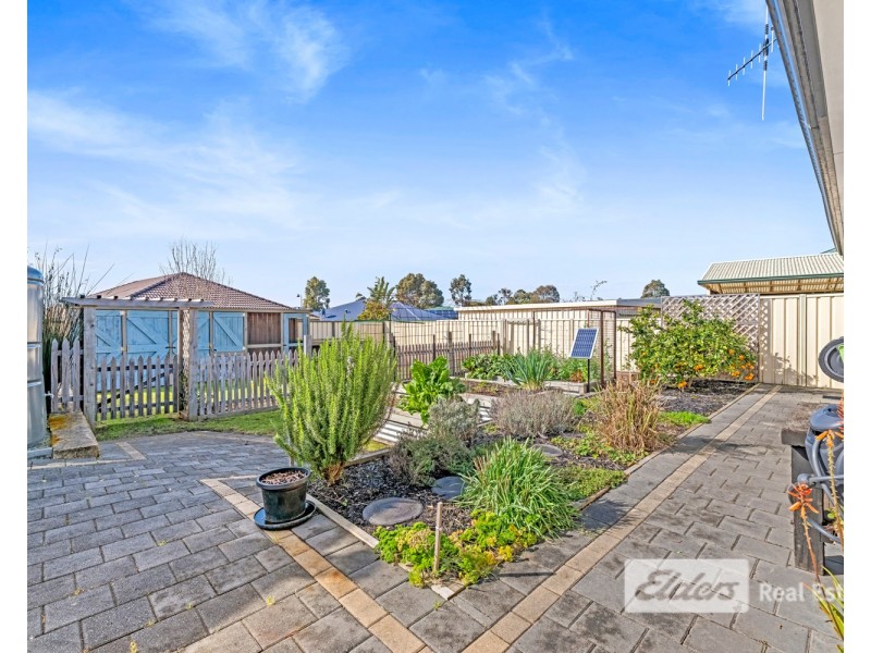 12 Pluto Rise, Mckail WA 6330