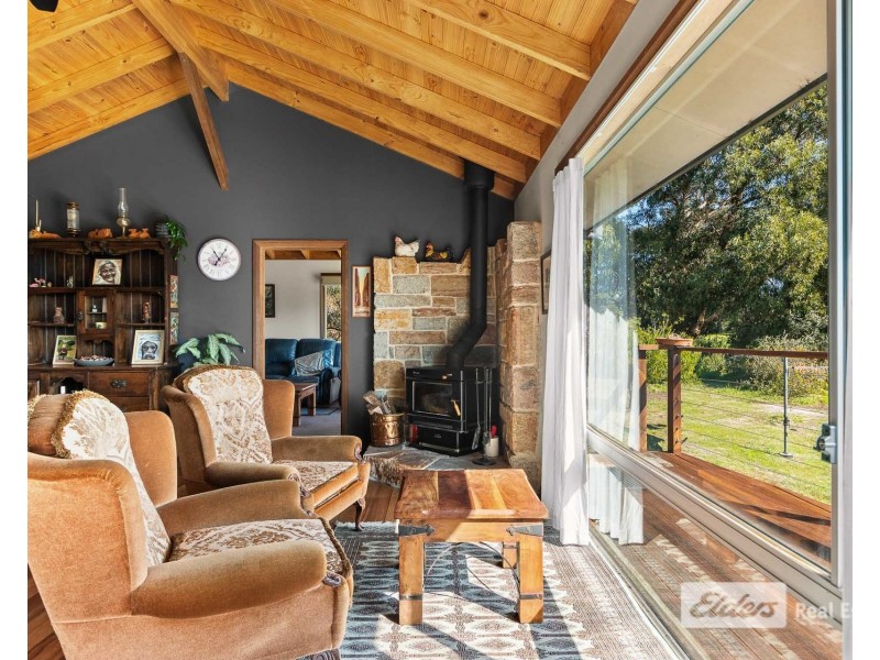 73 Viscount Heights, Lower King WA 6330