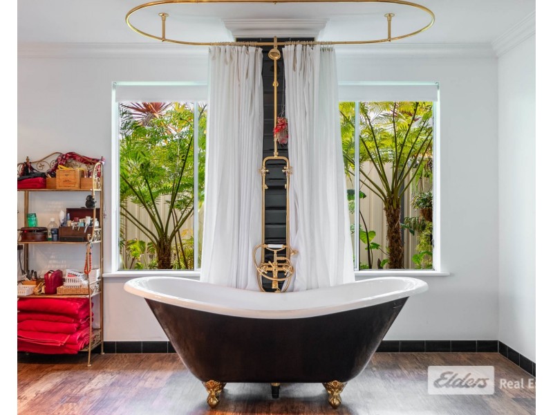 4/50 Lion Street, Centennial Park WA 6330