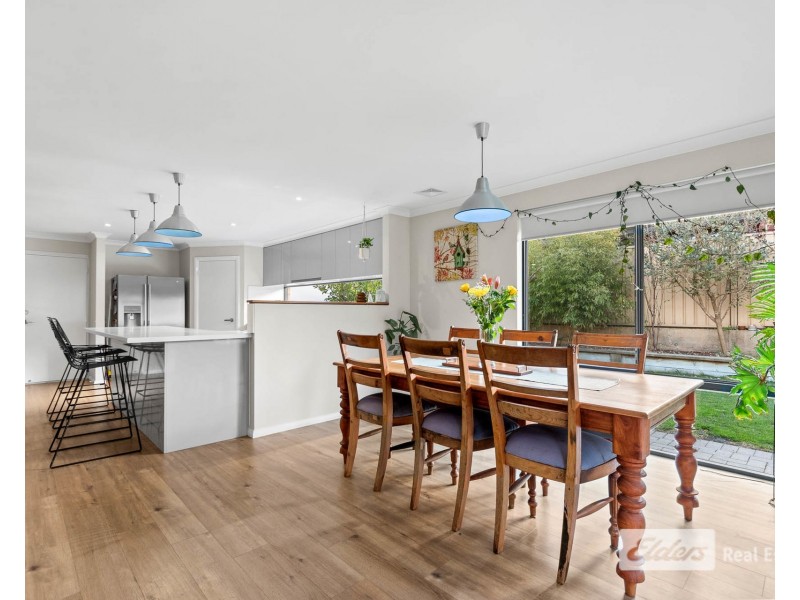 12 Juniper Court, Yakamia WA 6330