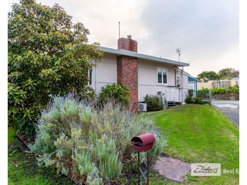 16 Mueller Street, Lockyer WA 6330