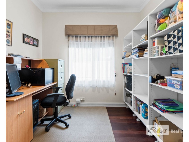 16 Mueller Street, Lockyer WA 6330