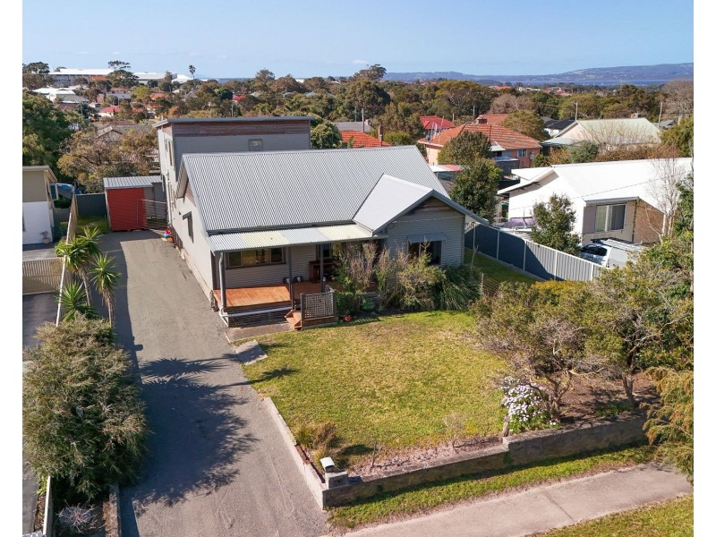 22 Angove Road, Spencer Park WA 6330