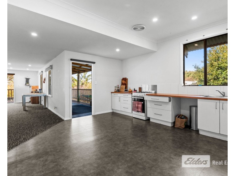 22 Angove Road, Spencer Park WA 6330