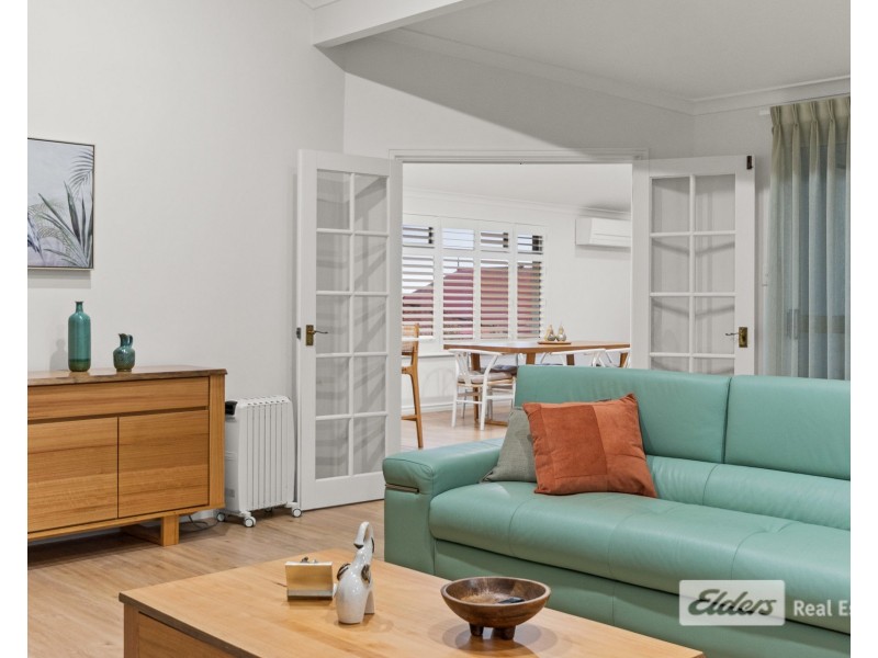 13 Serpentine Crescent, Mount Melville WA 6330