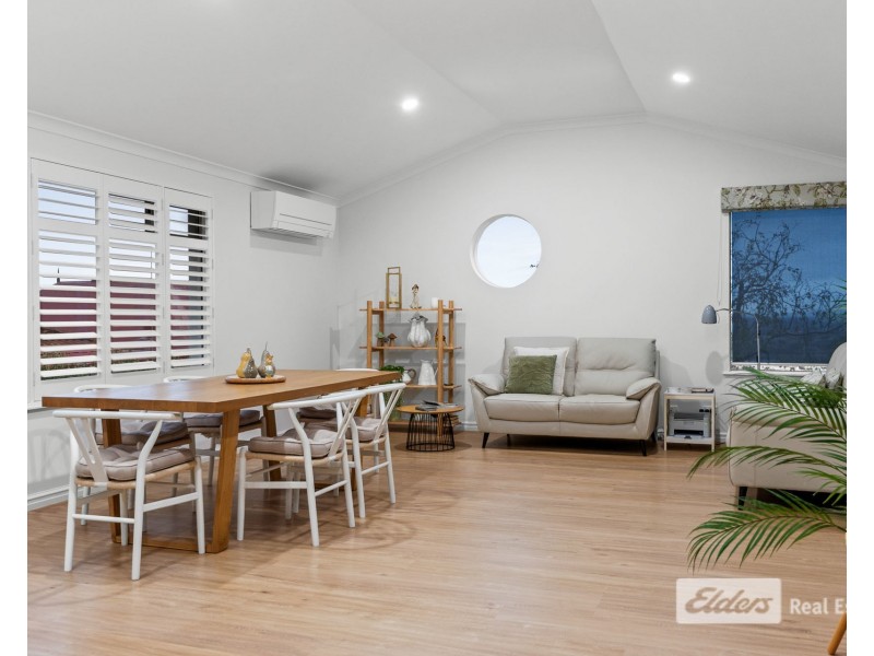 13 Serpentine Crescent, Mount Melville WA 6330