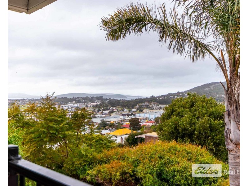 13 Serpentine Crescent, Mount Melville WA 6330