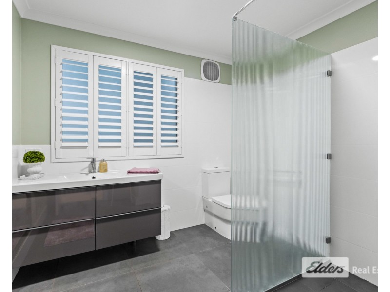 13 Serpentine Crescent, Mount Melville WA 6330