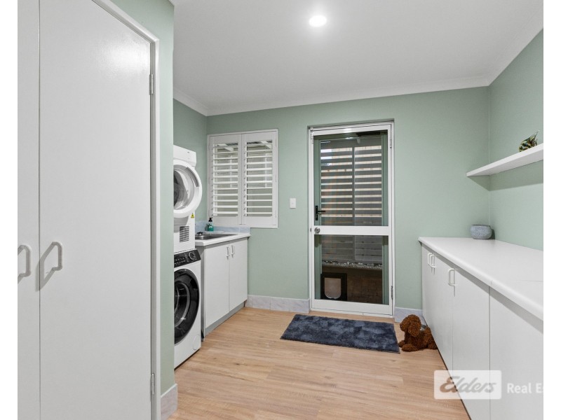 13 Serpentine Crescent, Mount Melville WA 6330