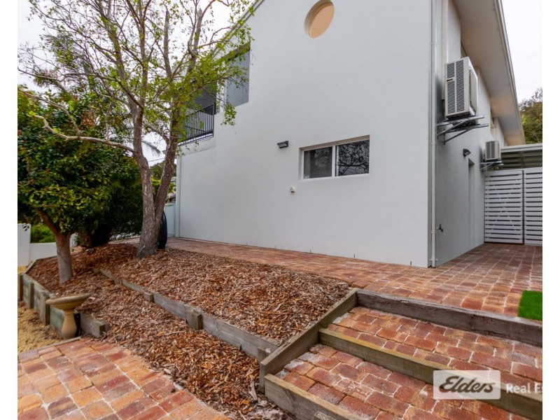 13 Serpentine Crescent, Mount Melville WA 6330