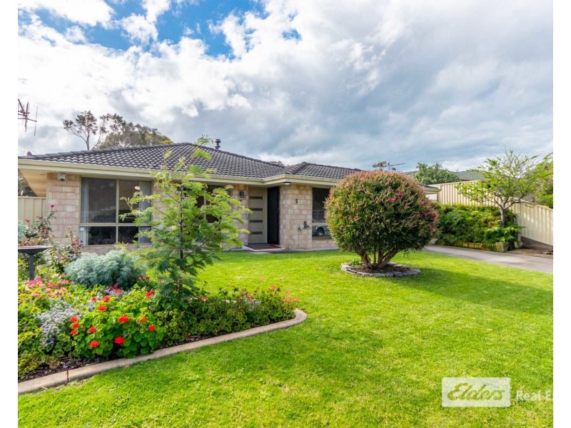 5 Vivian Crescent, Lockyer WA 6330