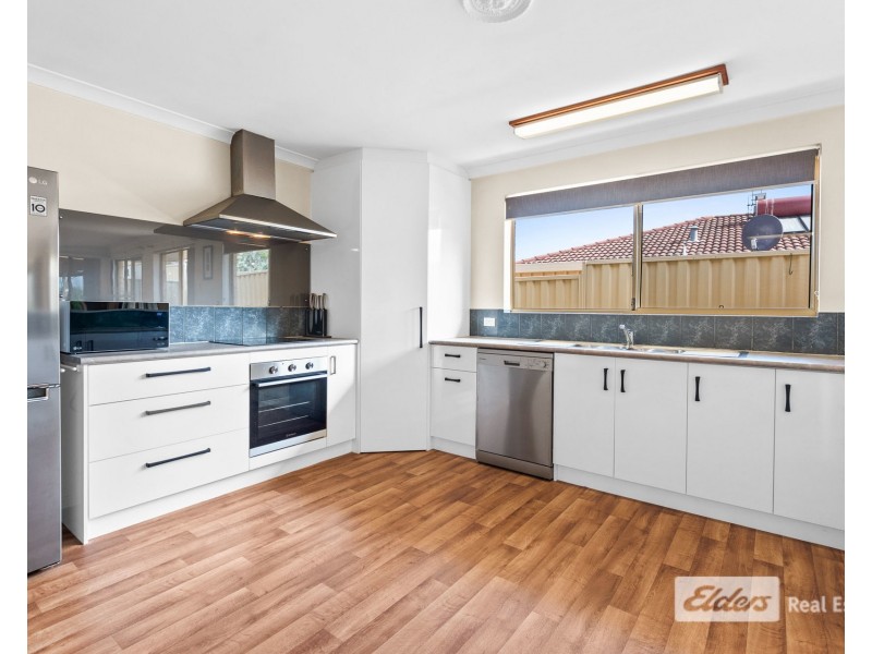 5 Vivian Crescent, Lockyer WA 6330