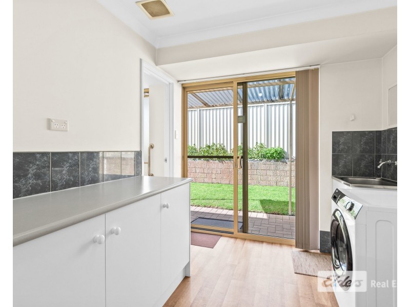 5 Vivian Crescent, Lockyer WA 6330