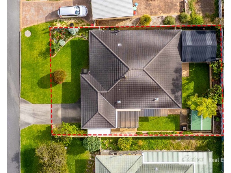 5 Vivian Crescent, Lockyer WA 6330