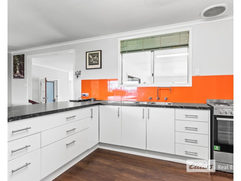 2 Riverside Road, Kalgan WA 6330