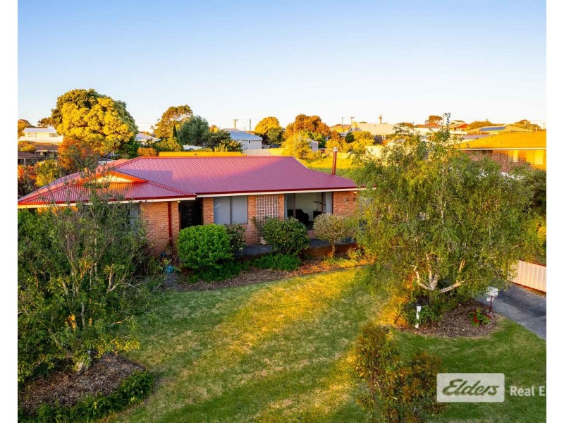 12 Baudin Place, Spencer Park WA 6330