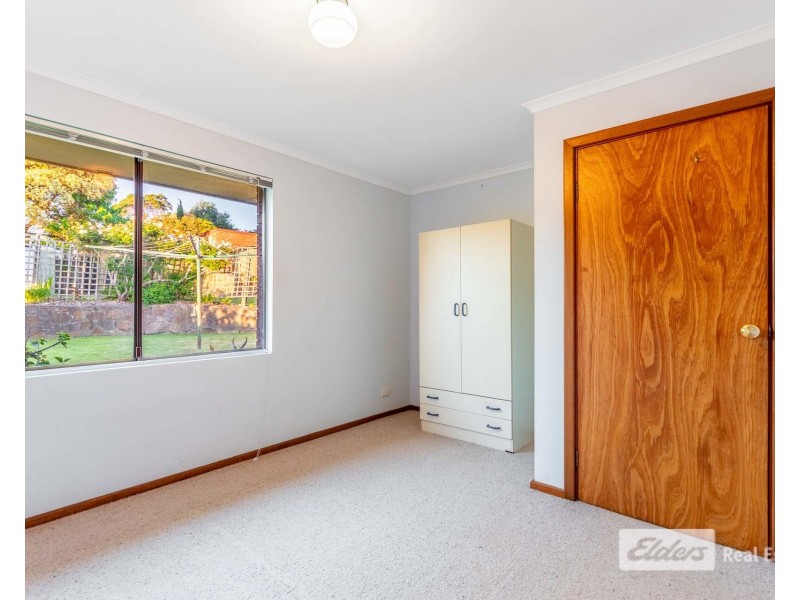 12 Baudin Place, Spencer Park WA 6330