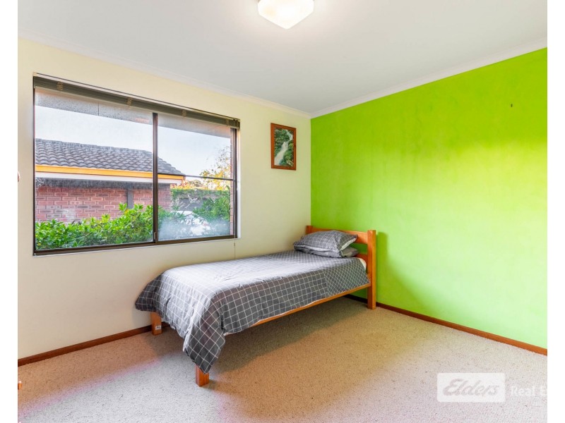 12 Baudin Place, Spencer Park WA 6330