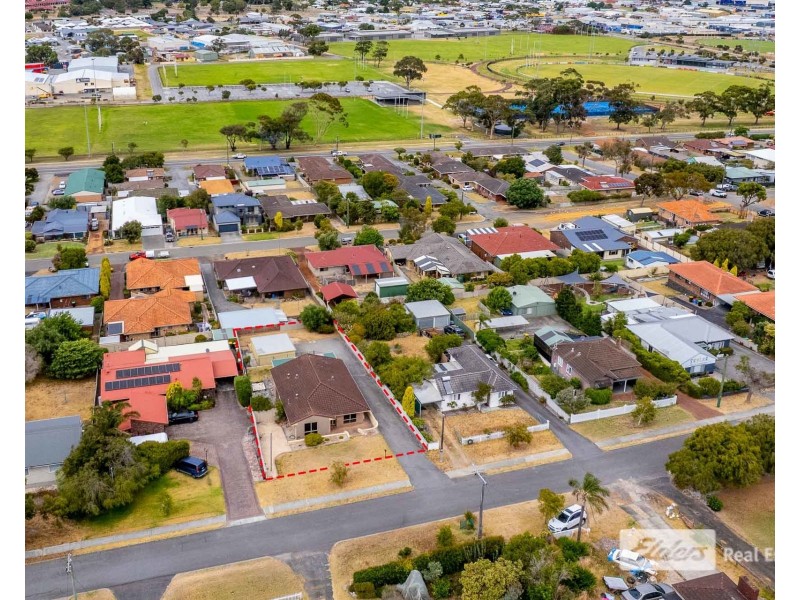 61 David Street, Spencer Park WA 6330