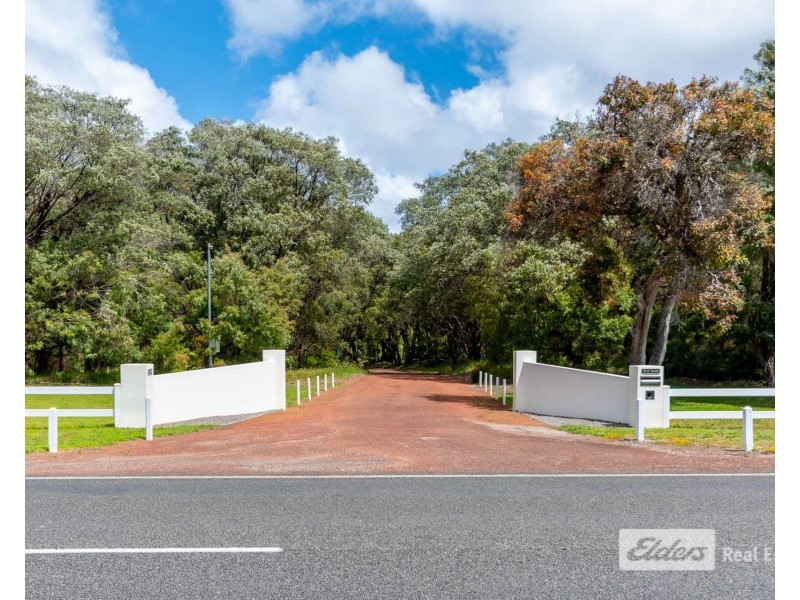 604 Frenchman Bay Road, Little Grove WA 6330