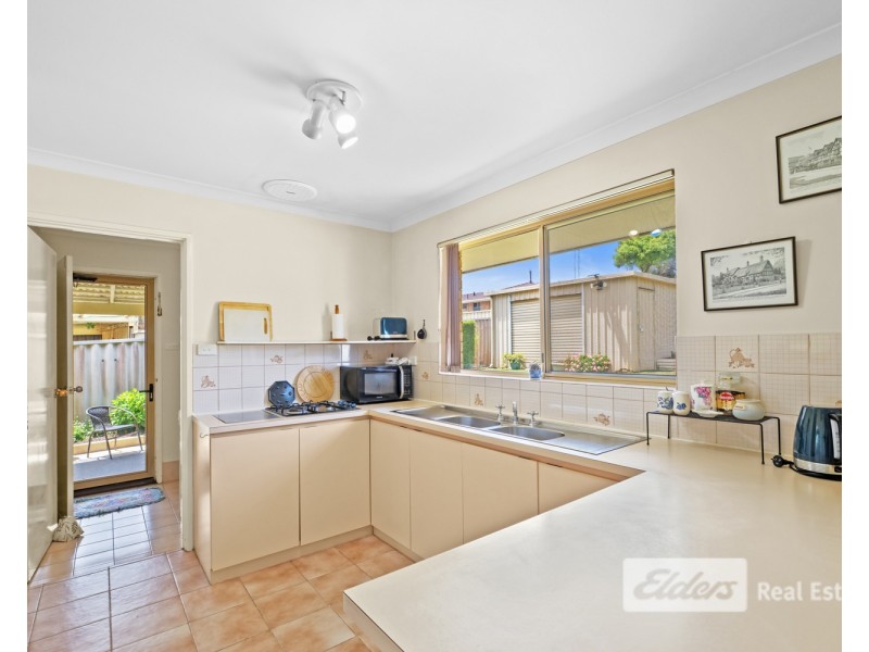 36 Barnesby Drive, Yakamia WA 6330