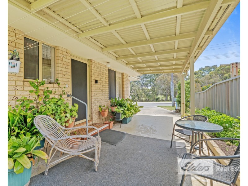 36 Barnesby Drive, Yakamia WA 6330