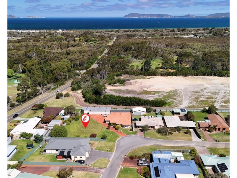 6 Ardross Crescent, Collingwood Park WA 6330