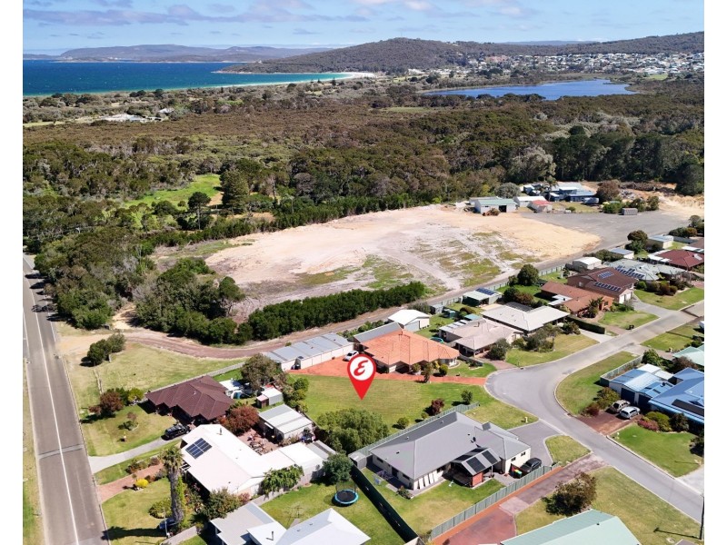 6 Ardross Crescent, Collingwood Park WA 6330