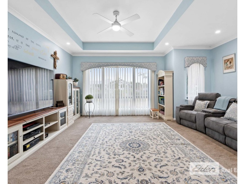 18 Owen Court, Warrenup WA 6330