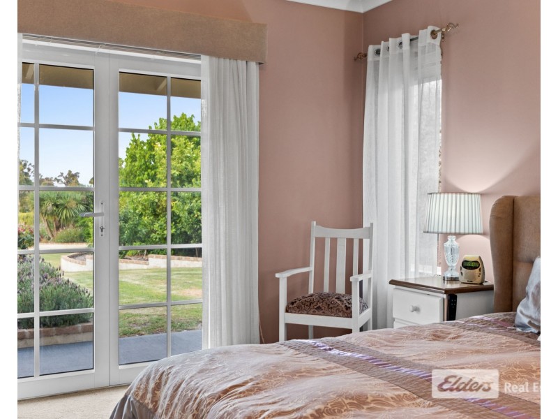 18 Owen Court, Warrenup WA 6330