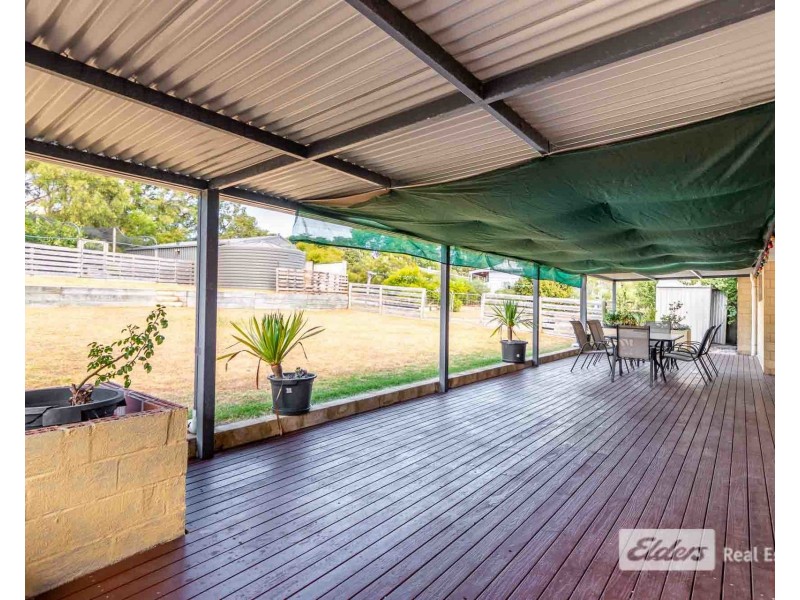 75 Woodward Heights, Hay WA 6333